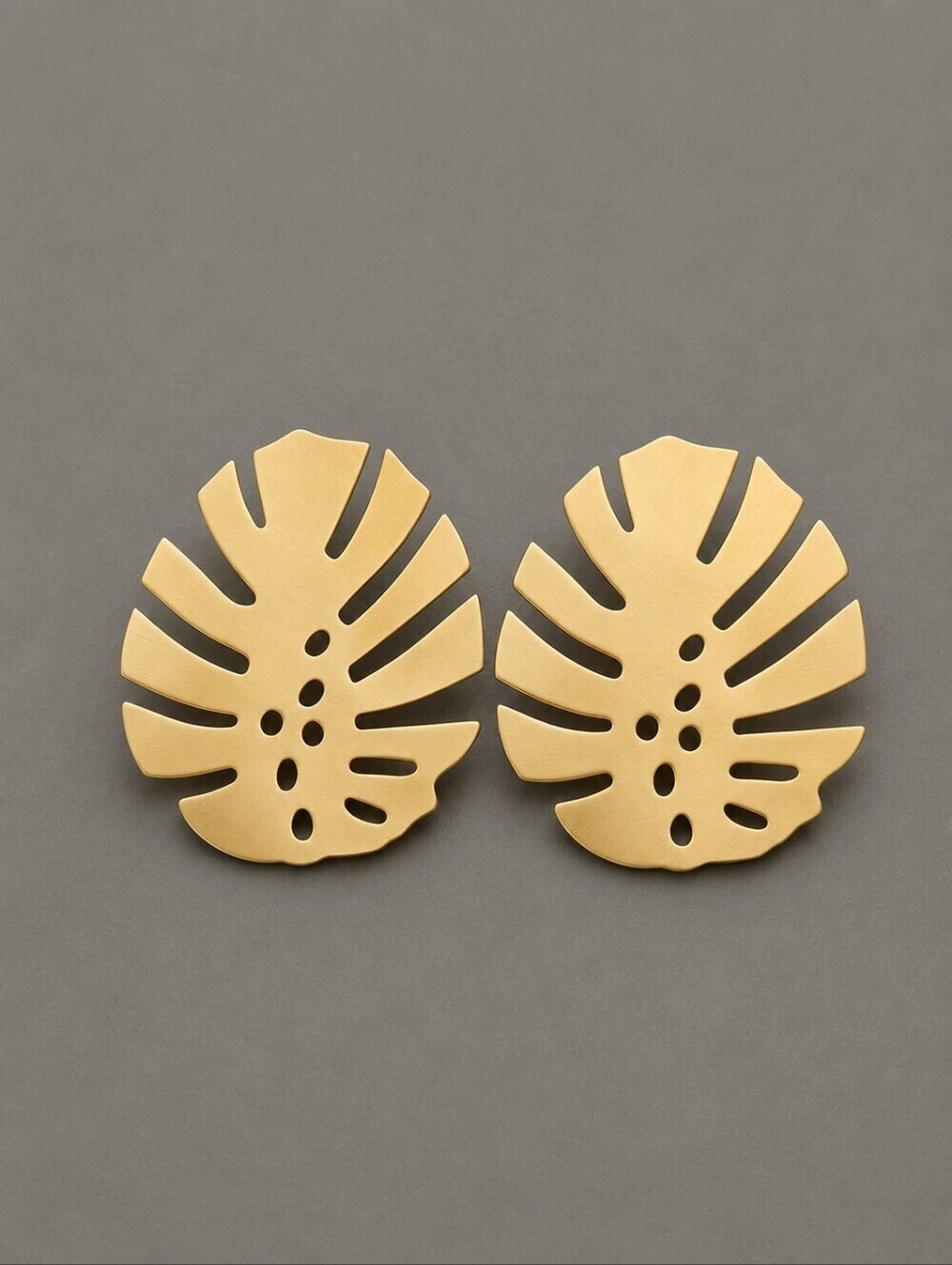 3/$30 Matte Goldtone Tropical Palm Leaf Post Earrings